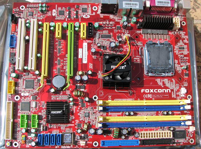 Review of Foxconn 975X7AB-8EKRS2H Motherboard and Intel Core 2 Duo System Components and Helpful BIOS Settings